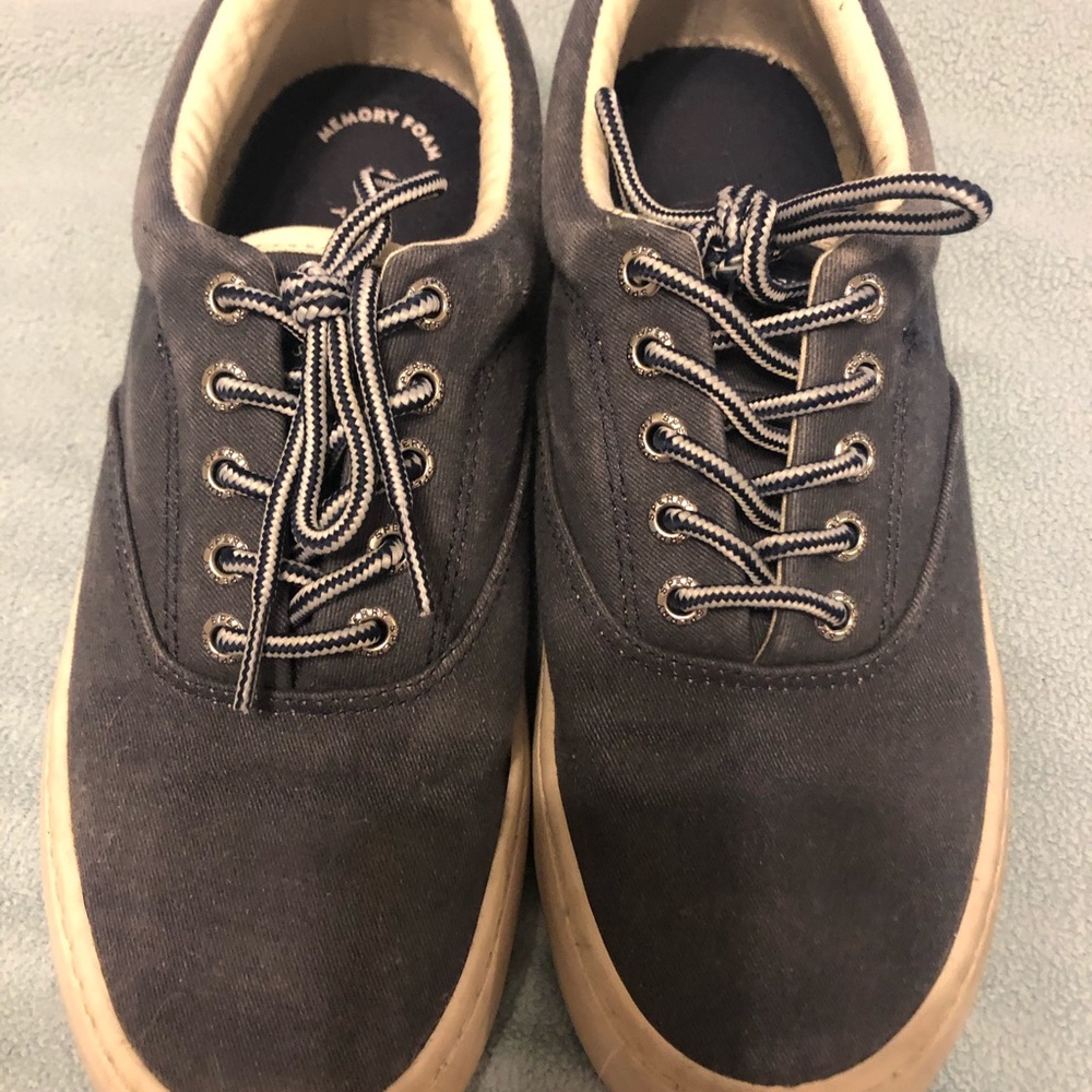 Men’s Sperry lace-up or slide on shoe